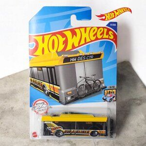 🆕️ HOT WHEELS 2022 Metro Ain't Fare Bus
